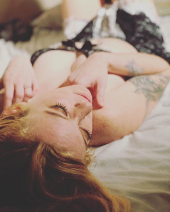 Join us tonight 🖤 6:45 E.S.T https://t.co/6yzJBXl2KJ remember to also follow us on Instagram and Snapchat<a href="/tag/newprofilepic"class="tags"><span>#newprofilepic</span></a>