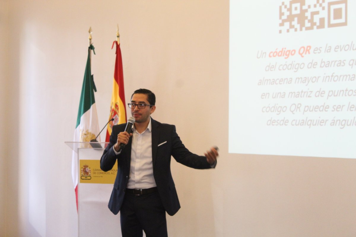 camescommx's tweet photo. Llevamos a cabo el curso de “Cobro Digital”, impartido por Alejandro Maldonado de @SantanderMx, por motivo de la nueva regulación que desde septiembre de 2019 obligó a todos los bancos y comercios a operar a través de pagos CoDi.
#EventosCamescom
#ComisiónFiscal
@alemaldovive https://t.co/rIudZxD28N