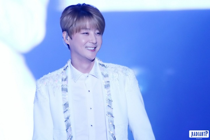 오빠 생일 축하해요..❤❤❤