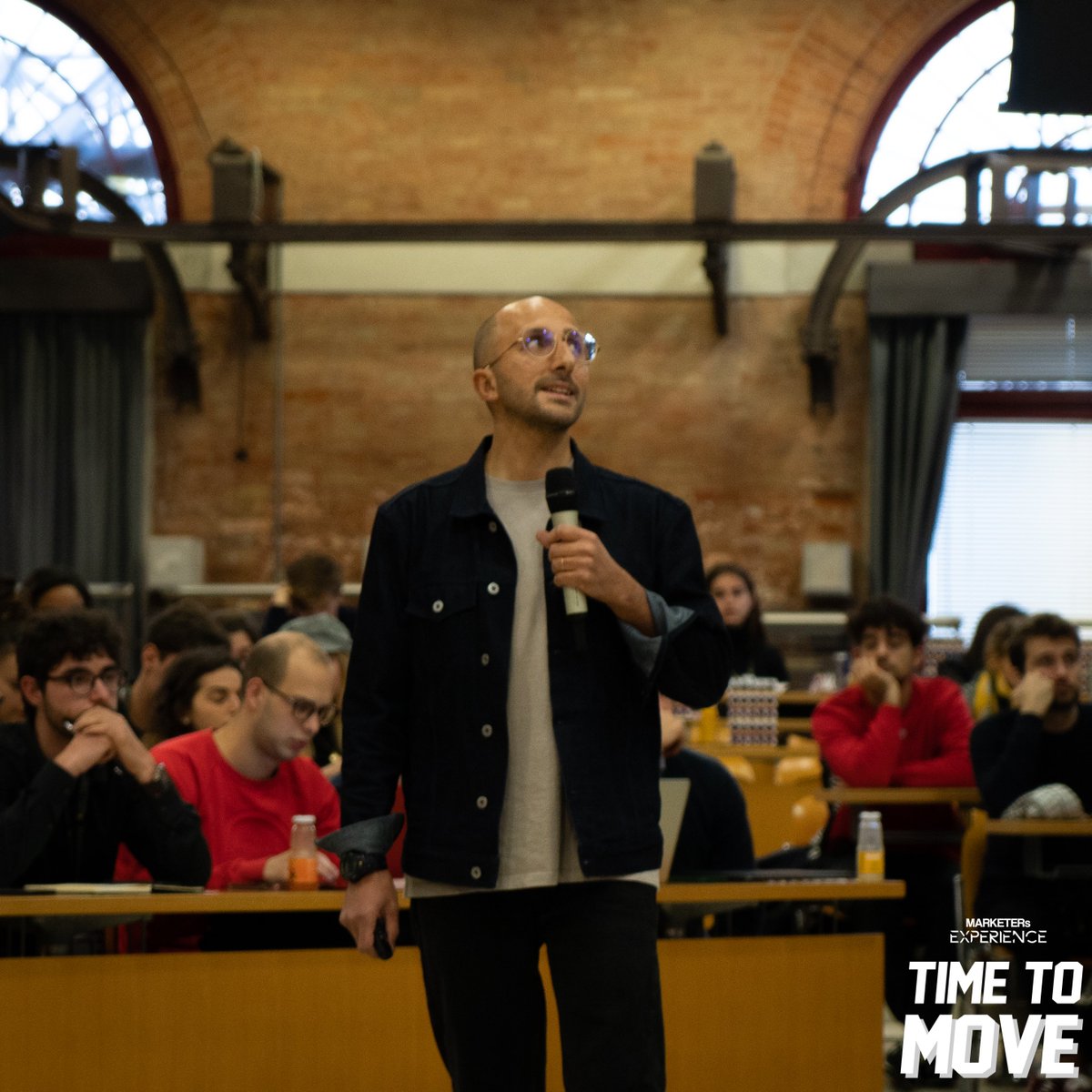 Con un lancio a tutto campo del quarterback arriva l'ultimo speech del #MExperience19!🏈 
L'intervento di <a href="/badswan/">Pierre/Swan’</a>, Marketing Manager <a href="/UnderArmour/">Under Armour</a>, sarà il touchdown del nostro evento!🏅