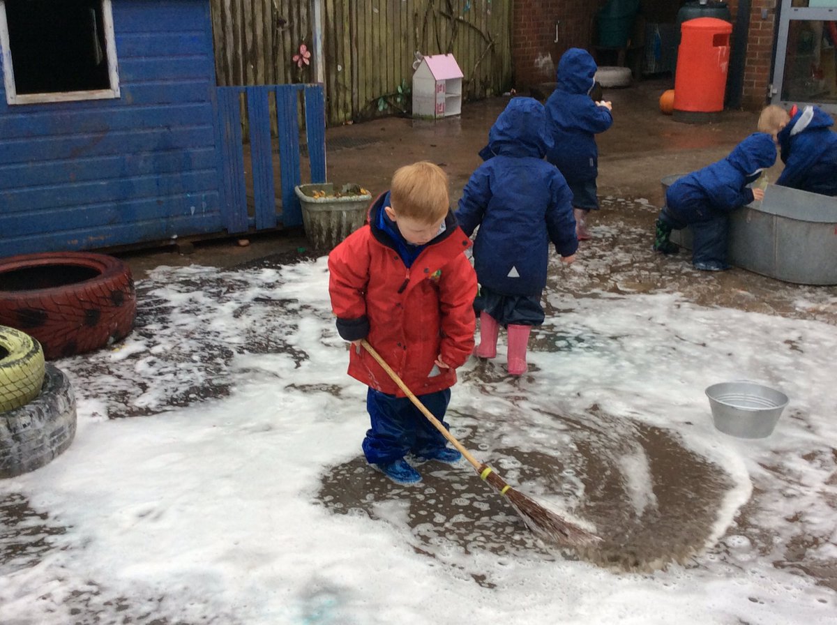 blairmore1's tweet image. We had so much fun outdoors today. Soapy bubbles and soggy socks! What more could we ask for! ☂️