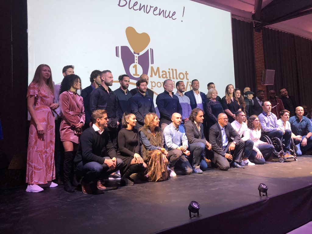 😍 👏<a href="/1MPV/">UnMaillotPourLaVie</a>