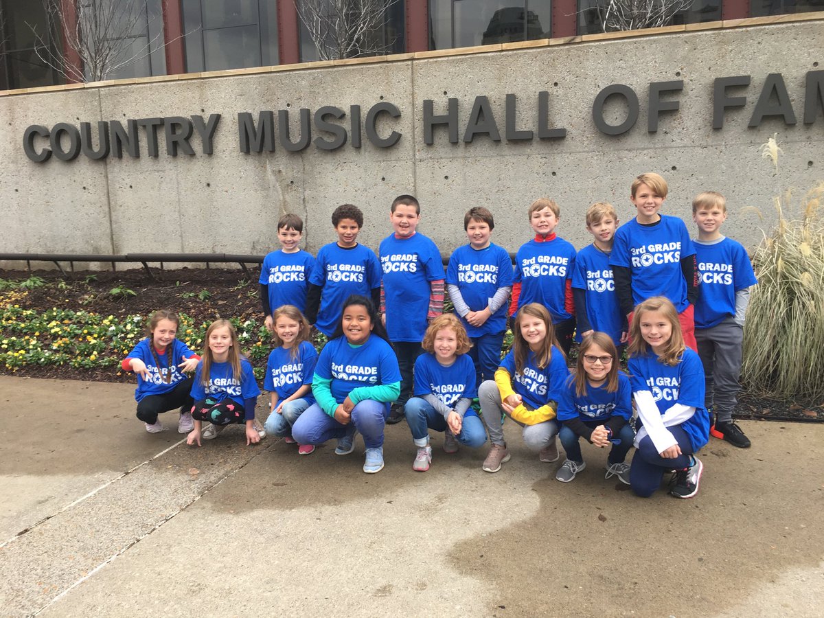 Fun field trip to Country Music Hall of Fame and Museum!  🎤🎼⁦<a href="/CENT_Tweets/">Centennial Panthers</a>⁩