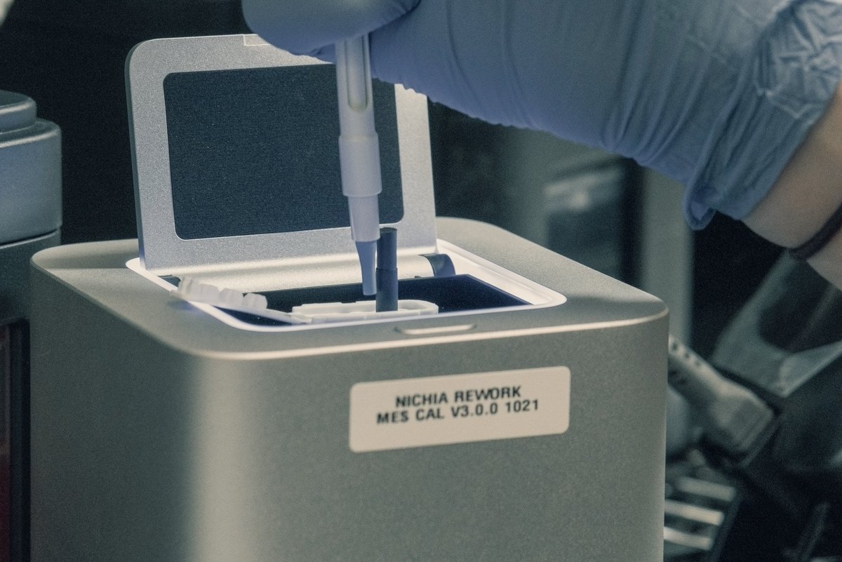Seigi_Media's tweet photo. Recently, we were on location at @CHEOhospital with Ottawa-based biotech startup, Spartan Bioscience, to document ongoing study validation work that is vital to realising the full potential of their innovative DNA testing device. #biotech #startup #dna #healthcare https://t.co/Qmp0QjWBb2