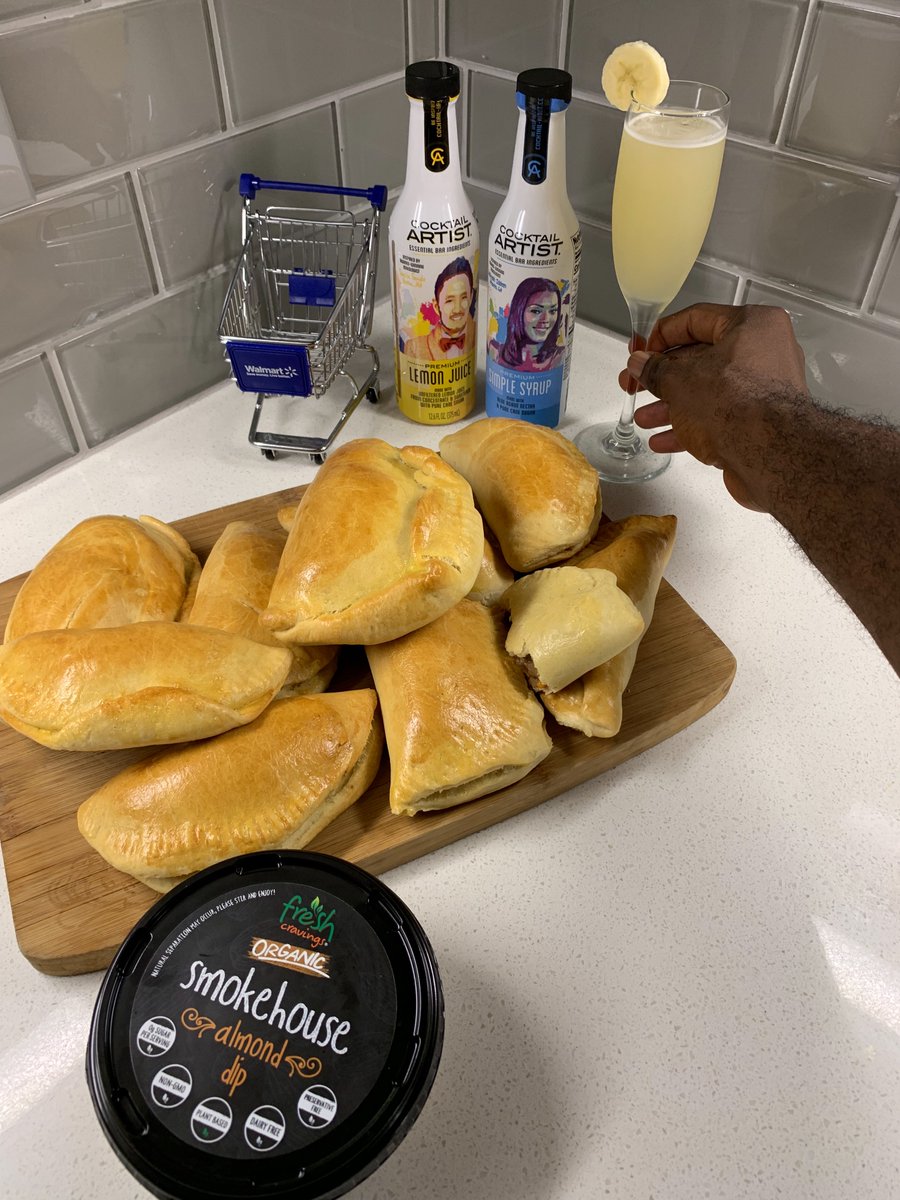 Cocktail Artist tweet media