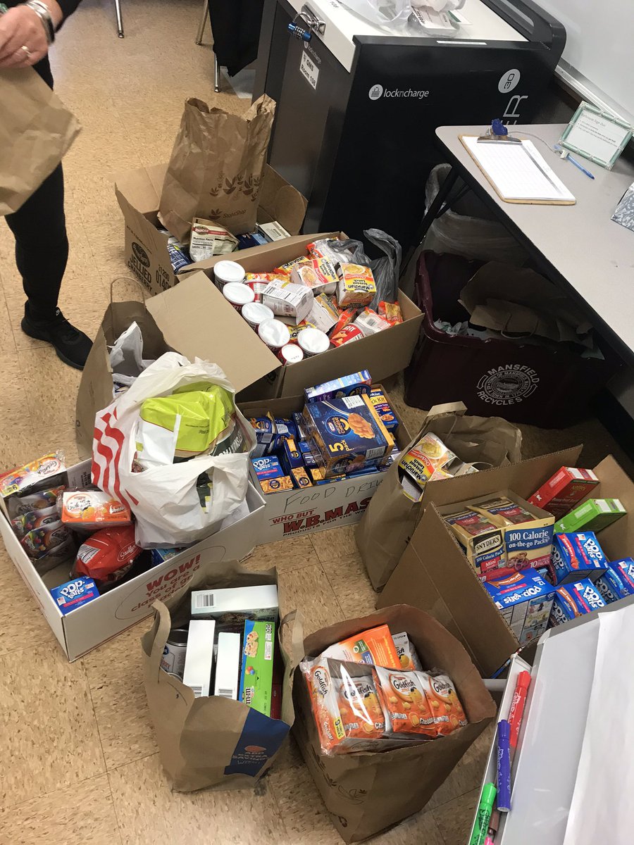 Ms. Roberts tweet media