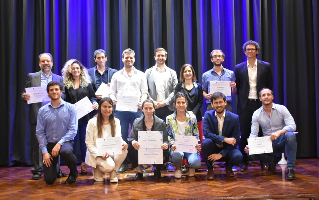 Mariano Mayer (@gugamayer) on Twitter photo #Ahora en el evento de #FondoSemillaImpacto reconocemos a los 7 ganadores: #FrackingBackpack, #Siruom, #Growpack, #Henry, <a href="/GisensB/">Gisens Biotech</a>, <a href="/MujerFinanciera/">Mujer Financiera</a>, <a href="/deepagroco/">DeepAgro</a>. ¡Felicitaciones! También agradecemos la participación de los más de 130 emprendedores dinámicos que se anotaron. #Ahora en el evento de #FondoSemillaImpacto reconocemos a los 7 ganadores: #FrackingBackpack, #Siruom, #Growpack, #Henry, <a href="/GisensB/">Gisens Biotech</a>, <a href="/MujerFinanciera/">Mujer Financiera</a>, <a href="/deepagroco/">DeepAgro</a>. ¡Felicitaciones! También agradecemos la participación de los más de 130 emprendedores dinámicos que se anotaron.