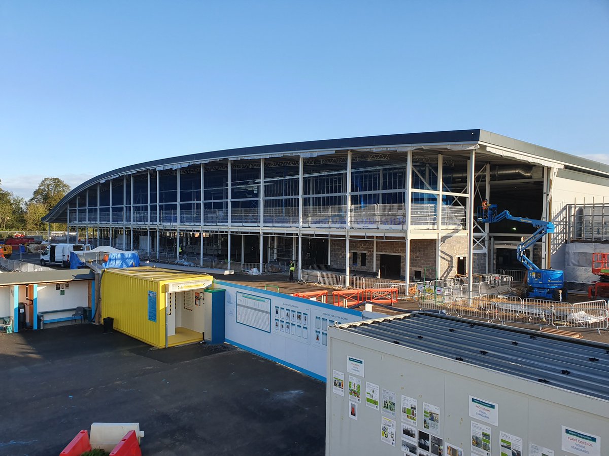 TiletecGroup's tweet image. On site at the new Braywick #leisure centre in #Maidenhead meeting with both @WatesGroup &amp;amp; Space &amp;amp; Place (AFLSP Ltd) discussing our #render #screeding and #tiling works to the main pool, learner pool, Jacuzzi's &amp;amp; splash pools