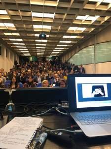news_donatella's tweet photo. Il #workshop creato da Stevie Kim per #Veronafiere è una vera palestra per i #winemanager e aspiranti tali. Le Donne del Vino insieme a #WinePeople tra i protagonisti.
Leggi per scoprire di più:
https://t.co/TNhVZMFhXH https://t.co/L91tmmjJEb