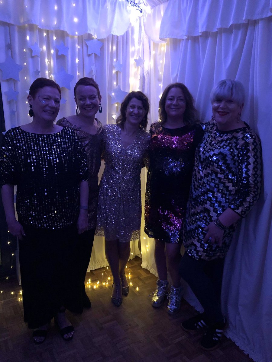 Flatterfashion's tweet photo. The Winter blog will get the full sequin update soon, but in the meantime here are a few from a fab night celebrating life and friendship #GlamAndGlitter #FlatFriends #TeamRachel https://t.co/HcPC6Eekyn