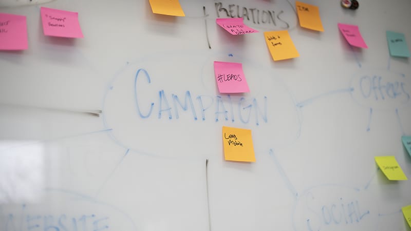 How do you share your content at conferences/tradeshows in a way that increases foot traffic or ticket sales? Download @leinteractive's free marketing toolkit to find out! hubs.ly/H0lvq610 #EventMarketing #Marketing #MarketingToolkit