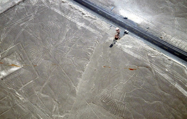 Lignes de Nazca : de nouveaux géoglyphes découverts par l’#IA, au Pérou, vestiges de motifs dessinés il y a bien longtemps...<a href="/IBM_France/">IBM France</a> 20minutes.fr/monde/2656195-… via <a href="/20minutes/">20 Minutes</a>