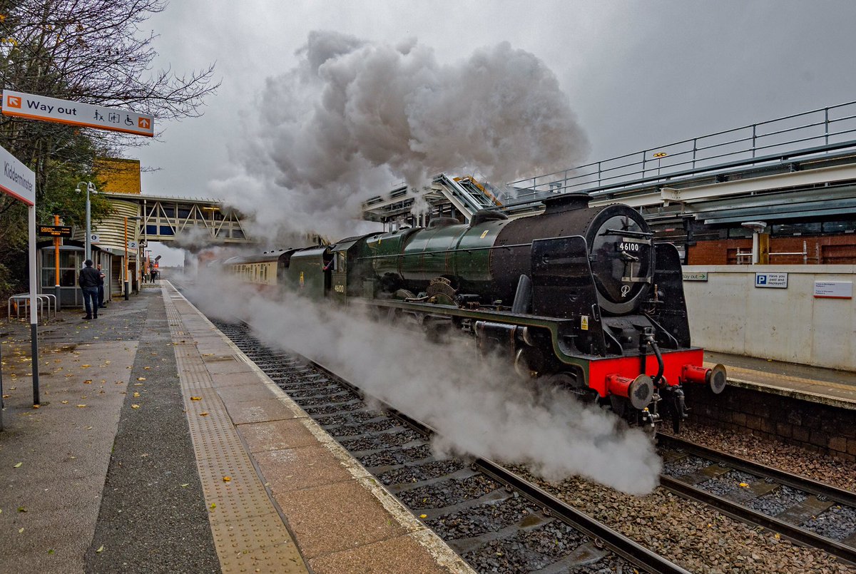 RogerGear's tweet photo. Royal Scot leaving @svrofficialsite , heading for Crewe, and earlier taking on coal and water. https://t.co/z4vrs8qysn