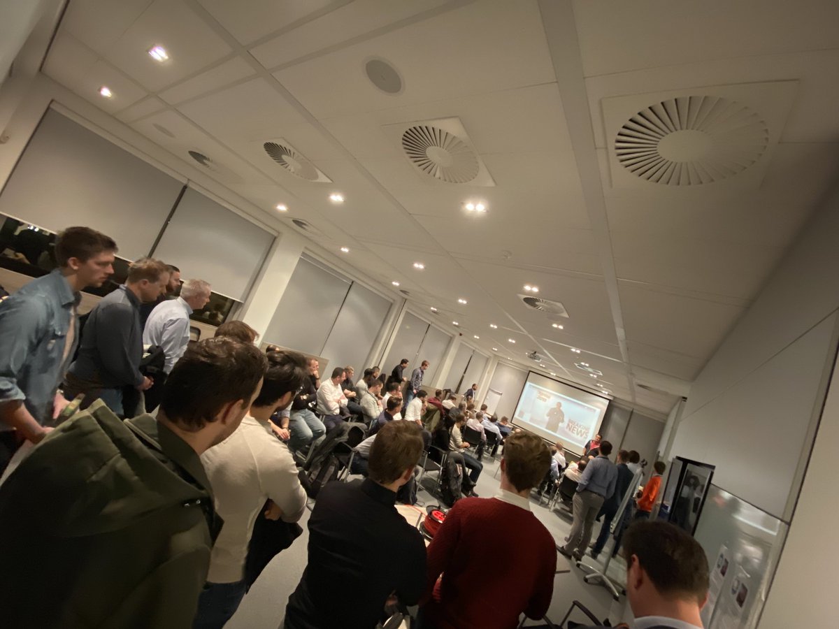 mitchell_bakker's tweet photo. Woow, lot of Avanadi’s joined the tonight session where my colleagues and I, who went to Ignite, are sharing our story and information! ⁦@AvanadeInc⁩ ⁦@AvanadeInc⁩ #AVANADENLatIGNITE https://t.co/IWuBvkzJNJ