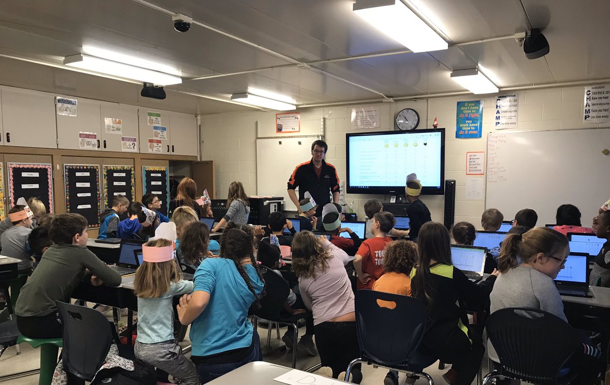 ladywarmington's tweet photo. Thinking hard about our opinions and feelings about school. π§ Today, our 4th grade buddies helped us complete a student survey. π» π₯
#PPSamberly #buildingOURfuture https://t.co/5ibplbt42z