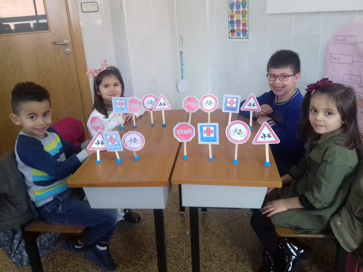 Colegio Santa Isabel tweet media