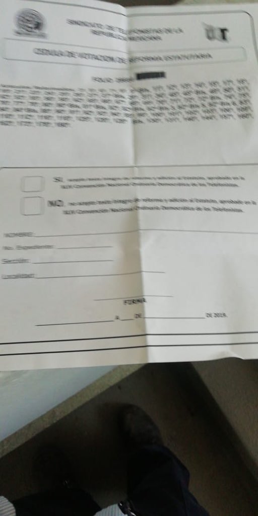 CDTelefonista's tweet photo. @lopezobrador_ @LuisaAlcalde @LeyvaAlcala   @AristeguiOnline >URGENTE< se está votando en SINDICATO DE TELEFONISTAS el proyecto de reforma estatutaria con cédulas donde piden tus datos personales. ¡Ya basta de tanto abuso! exigimos VOTO Libre, Directo y secreto. #NomasSIMULACION https://t.co/Hy3CQOdWtP