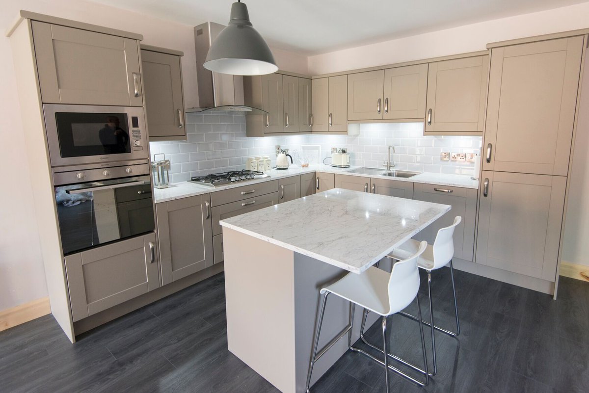 nileadingedge's tweet photo. Want a completely new look and layout to your kitchen? We can design and install any style you desire, from classic and contemporary, to ultra modern. 
#kitchen #kitchendecor #kitchendesign #kitchendesigns #kitchendetails #kitchenni #kitchens #kitchenremodel #belfastkitchens https://t.co/ELEkeSFbZY