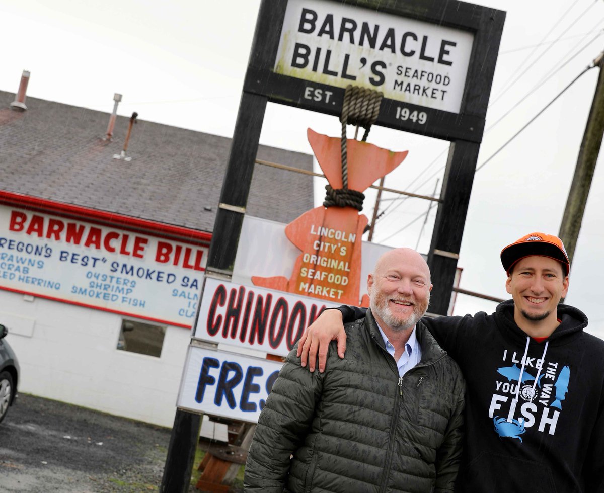 SBA_PortlandOR's tweet photo. If seafood is on your menu this holiday season, Barnacle Bill's might just have what you are looking for. Owner Sean Edmunds has grown from a roadside stand to now packaging and shipping #LincolnCityOR smoked salmon worldwide, along with other fish. #ShopSmall @SBAgov https://t.co/XReQSm0u9o