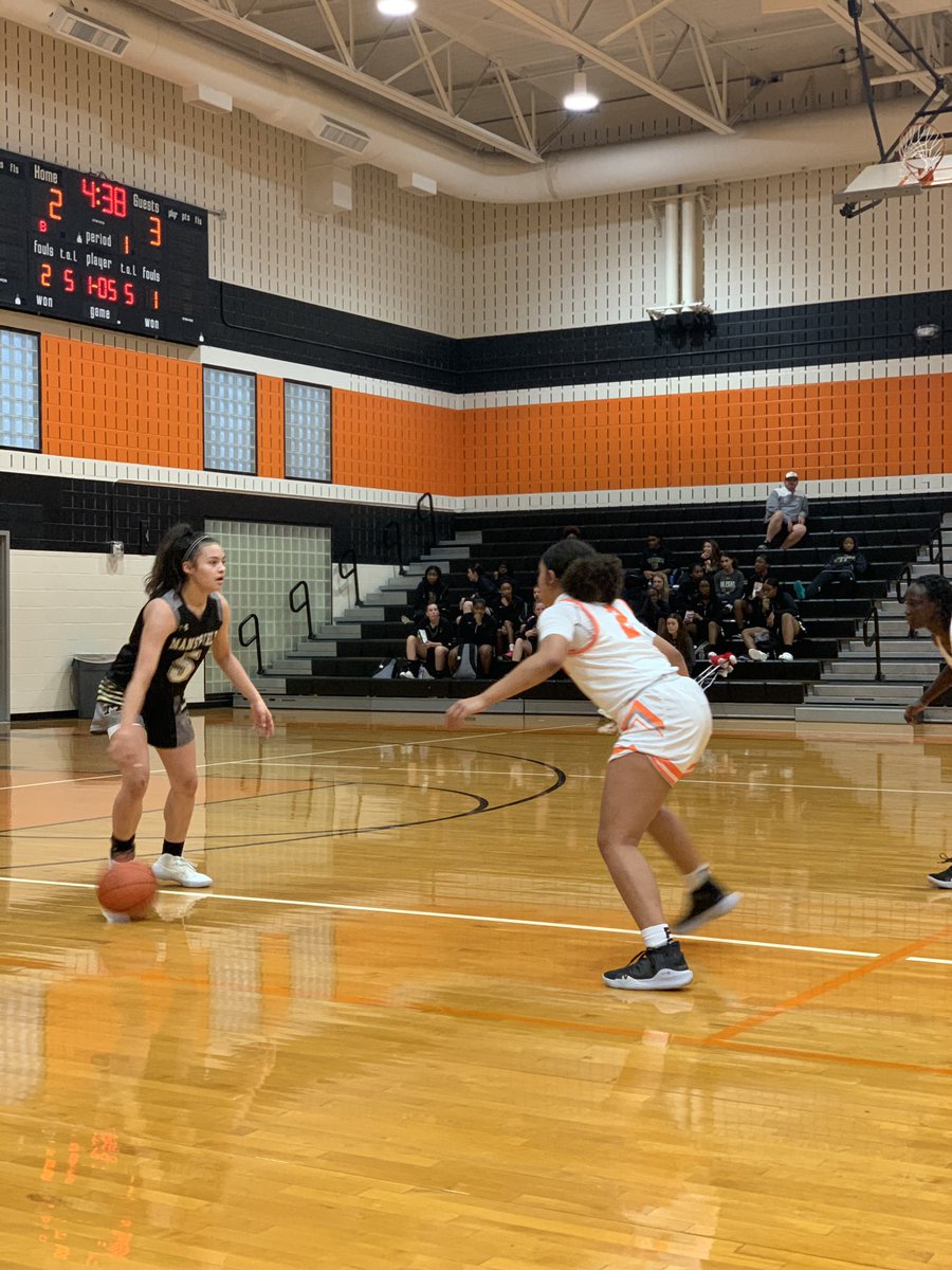 HHSBuffNation's tweet image. Lady Buffs didn’t rest long! Lady Buffs vs. Mansfield starts now!! #BL4L #HALTOMFAMILY