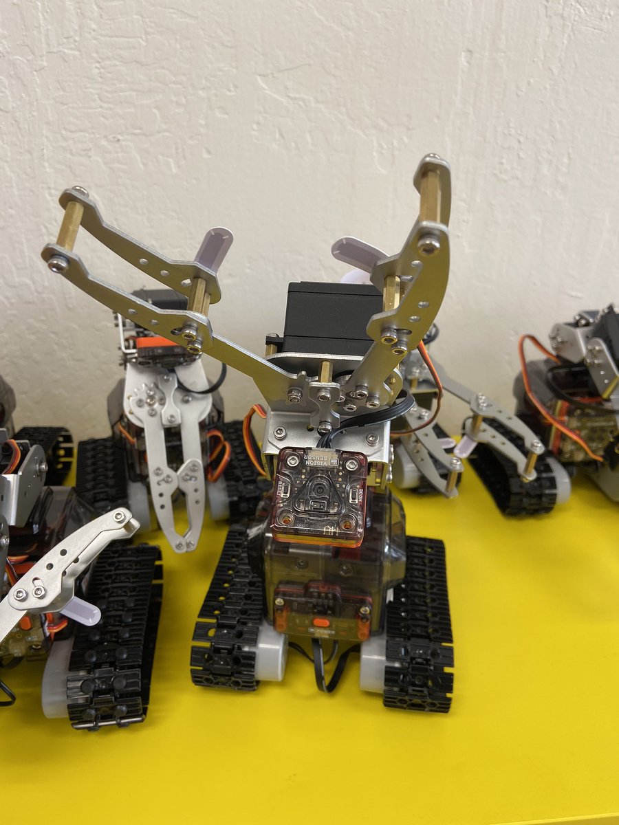 MU4Toys tweet media