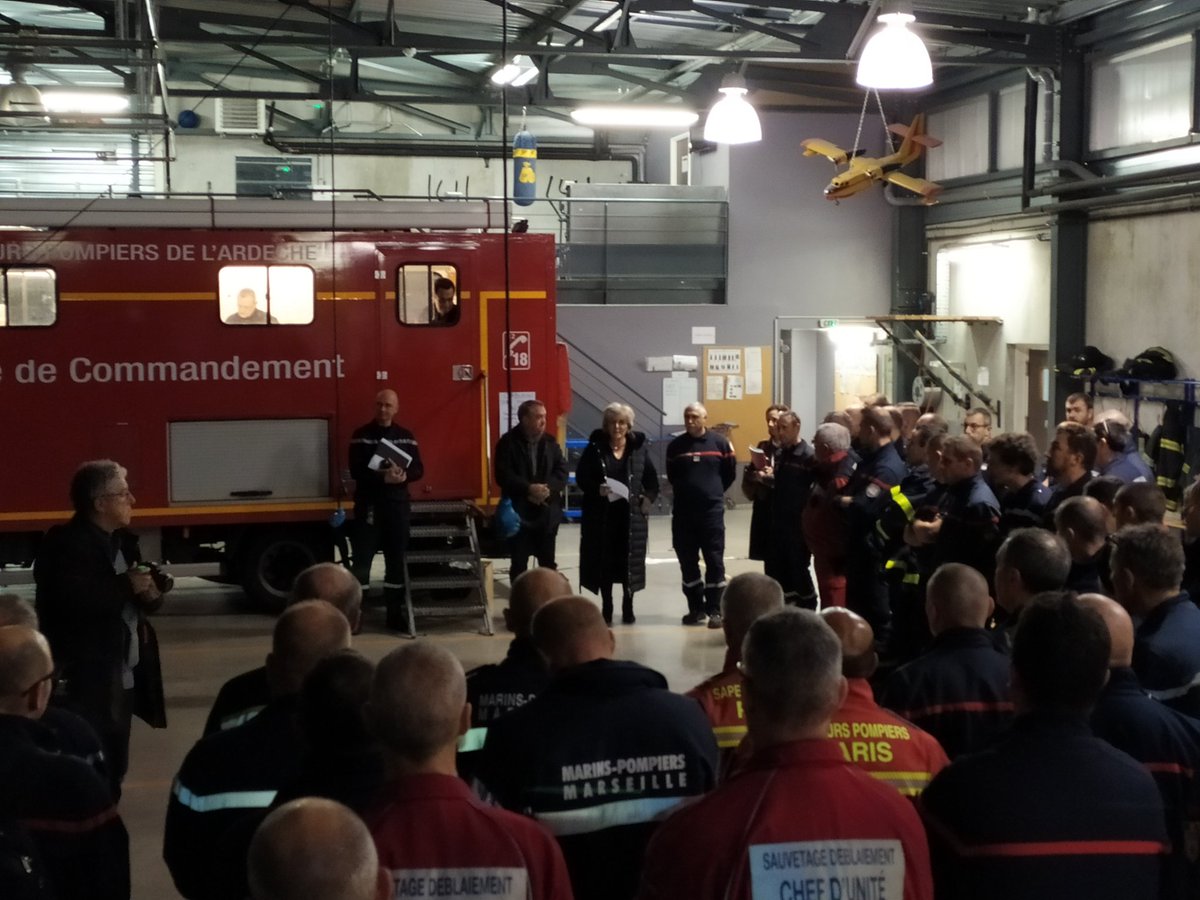 Prefet07's tweet photo. @SecCivileFrance @Defense_gouv intervenues en #Ardèche suite au #séisme du 11 nov. 
1700 interventions.
Plus de 3000 diagnostics bâtimentaires réalisés.
En quelques jours un travail considérable a été réalisé pour venir au secours des personnes et des biens. 
Merci 🙏 https://t.co/tOFYuzv4YD