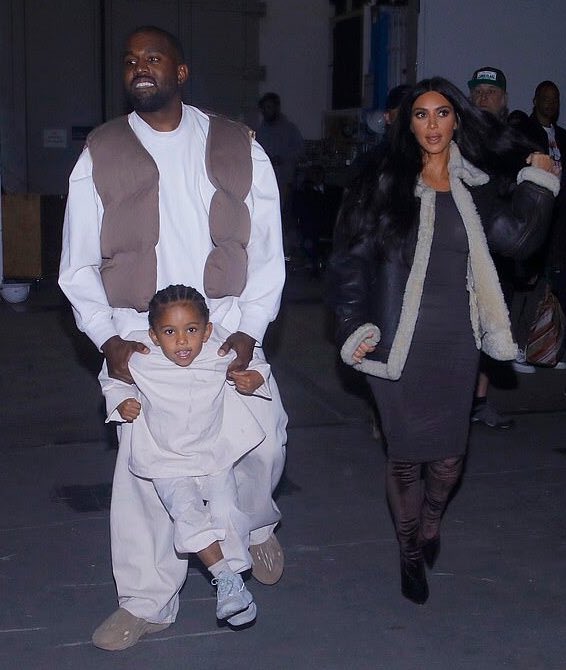 dashkidsmedia's tweet photo. Kanye, Kim &amp; Saint at the Hollywood Bowl on Sunday
(📸: @SplashNews ) https://t.co/kRAmZHBfJ2