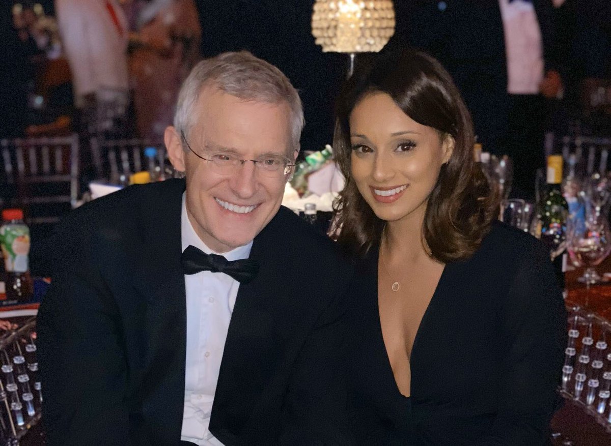 BritCurryAwards's tweet photo. UK’s finest television and radio presenters @meseemajaswal and @theJeremyVine at last nights #bca2019 https://t.co/MIg0n1xl7e