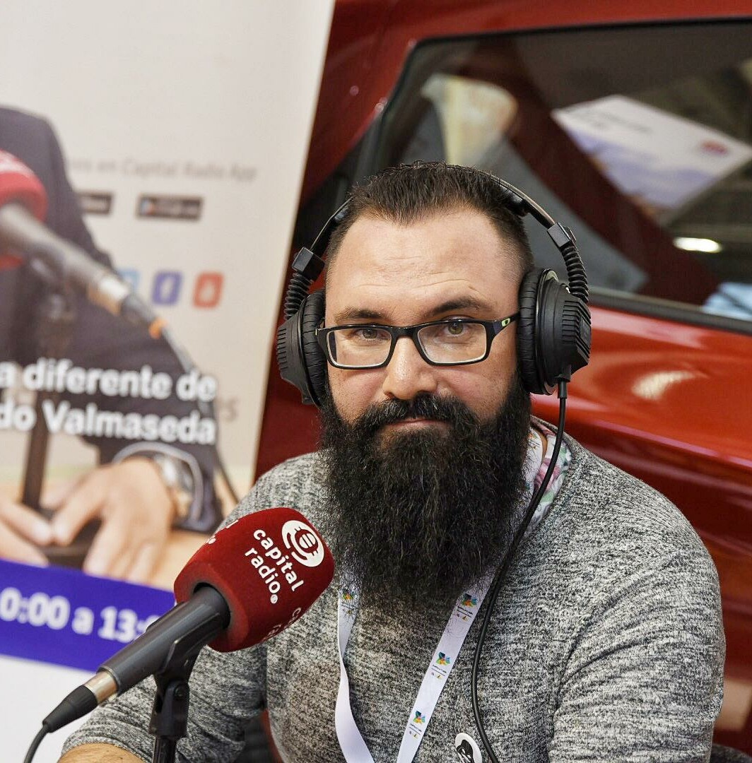JesusPilar79's tweet photo. Grandes momentos de #Intur2019 @feriavalladolid un placer compartir unos minutos con @MiradasViajeras en el Stand de @turvalladolid @Dip_Va dando a conocer la oferta #Enoturística de @TurismoCigales 💪💪💪 https://t.co/bo1k4nIRte