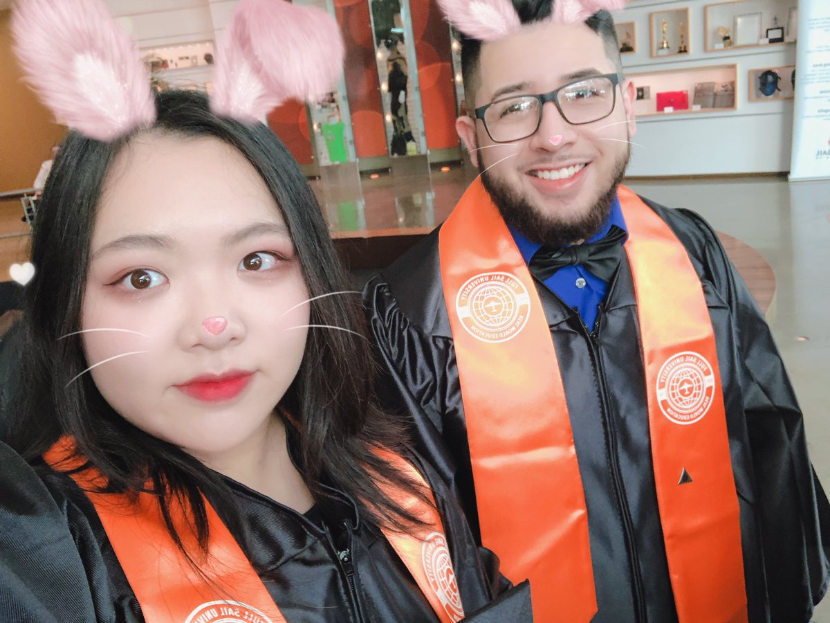 kwonsoodva's tweet photo. We're graduating!!! Congrats to all my Game Design friends who busted their asses for two years, learning, laughing, and crying. #FullSail #graduation #GameDesign https://t.co/mjPM6q2Gy1