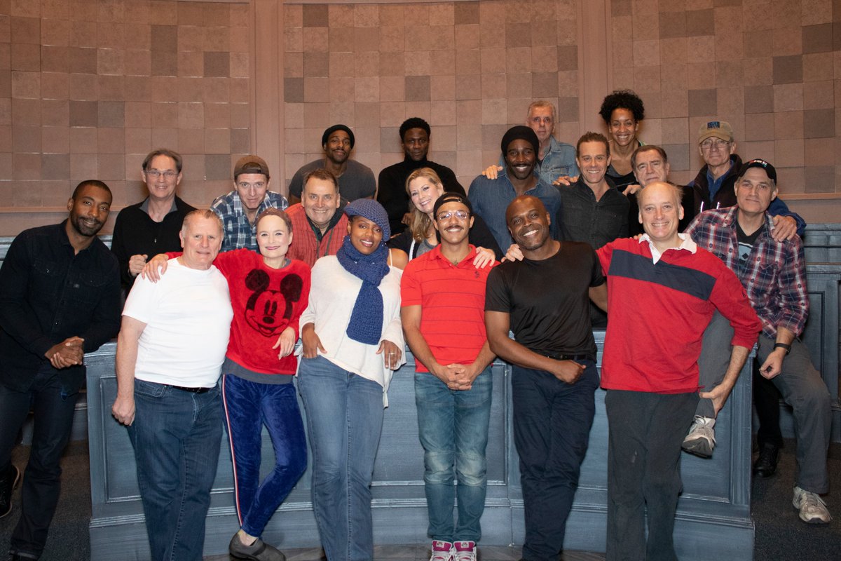 Many thanks to everyone at <a href="/GreatSocietyBwy/">The Great Society starring Brian Cox on Broadway</a> for their Producer's Picks performance last week, benefiting #TheActorsFund! Ticket purchases directly support all of our programs &amp; services for everyone in the entertainment community. #IHeartTheArts 📸: <a href="/kevinwinebold/">Kevin Winebold</a>.