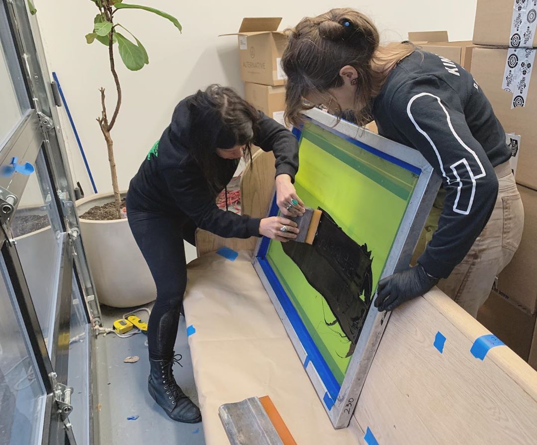 NazdarInks's tweet photo. An ink that’s right for every job... even screenprinting on a church pew! Kudos to Kingsland Printing for using 9700 Series Solvent Screen Inks to make this amazing print!
Want to learn more about 9700 Series? Click here 👉 https://t.co/Cgj0igFjj4
#screenink #screenprinting https://t.co/WLqlIVXbsB