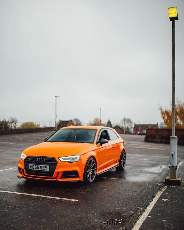 26thVisuals's tweet photo. Who needs spaces anyway? // 📸 @26thvisuals •
#s3 #solarorange #mqb #audi #carpark #detailing #orange #35mm #vsco #candyshowroom #slammed #cobra #exhaust #vw #stance https://t.co/gISJ81Kjw9 https://t.co/QghWMj11U7