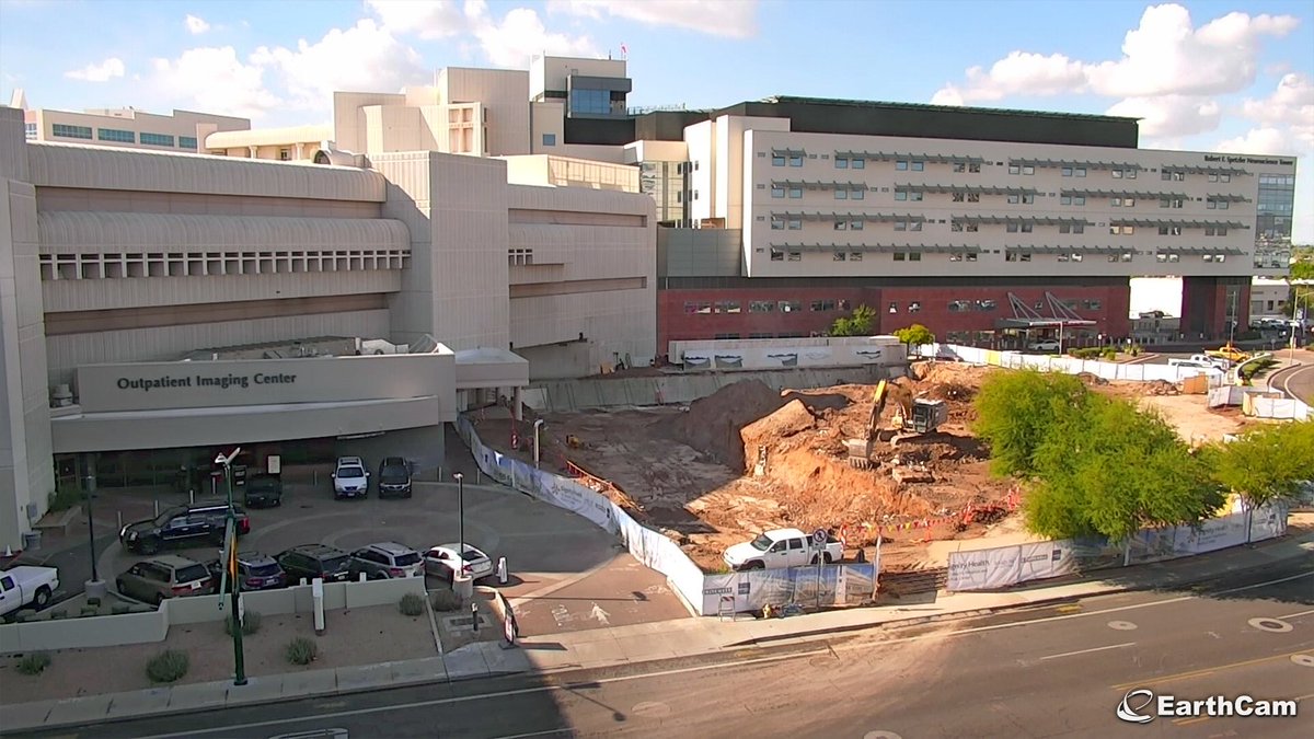 EarthCam's tweet photo. #EarthCam’s #construction camera is documenting progress for the @BarrowNeuro #medicalbuilding in #Phoenix, #Arizona. Check in on this #project as the #BarrowInstitute is the world's largest neurological disease treatment and research institution.
https://t.co/raPn3KMmZd https://t.co/XTLhm8KBoF
