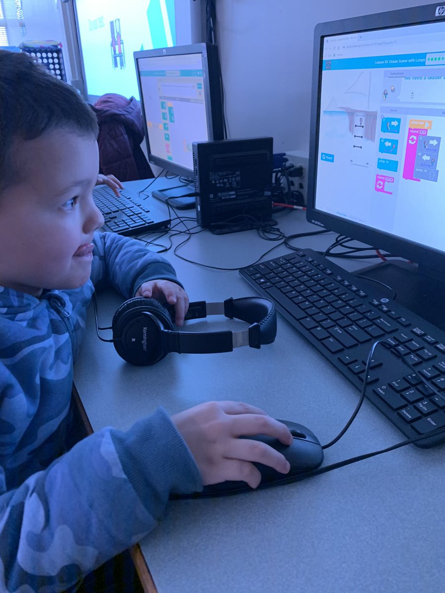 Kindergarteners are working SO HARD on drawing using loops. <a href="/codeorg/">Code.org</a> <a href="/GirlsWhoCode/">Girls Who Code</a> <a href="/CSforALL/">CSforALL</a>