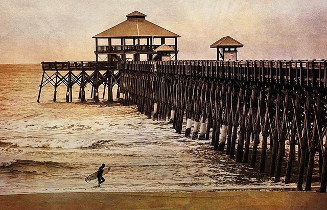 ttsweet's tweet image. Folly surfer 
Folly beach, SC
iPhone processed in LR, Snapseed, and #distressedfx #southcarolina #follypier #reallyrightstuff #indurogear #thinktankphoto #hoodmanusa #nikon #arcaswiss #tonysweet #nikon @nikonusa #D800 #nikonnofilter #shimoda #novoflex ift.tt/2qE23RW