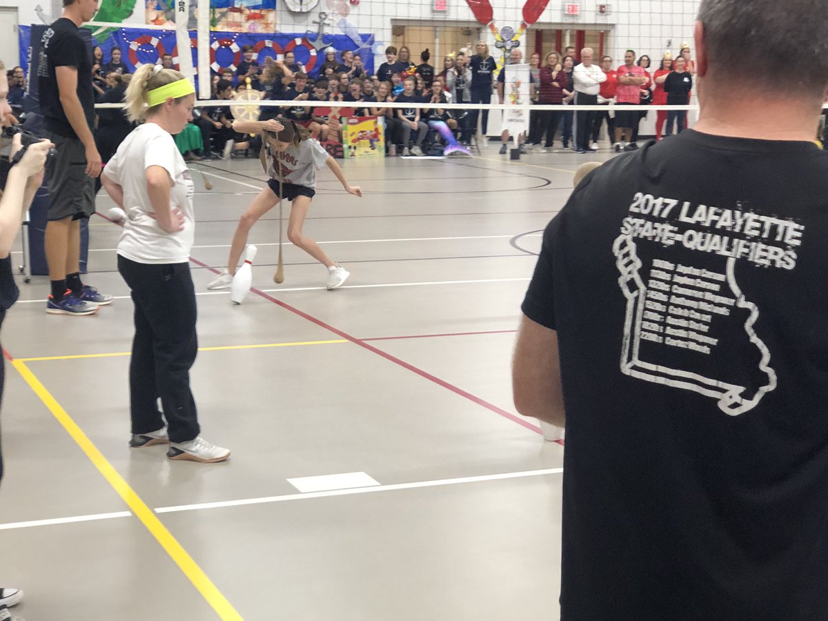 RVMSPrincipal's tweet photo. Who comes up with these spirit games for #TurkeySmash 2019?! https://t.co/uXGq63NUgB