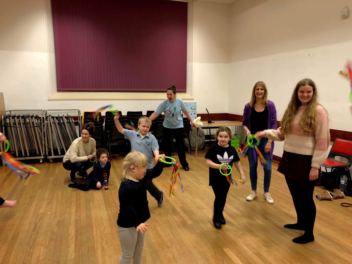 diddi_Bristol's tweet photo. We had an amazing time at our SEN inclusive class today! Then came home and ordered lots more tactile props for our Christmas party! ๐ @rompaltd #sen #SEND #bristol #bristolkids #inclusiveclasses https://t.co/Bmbz640z2r