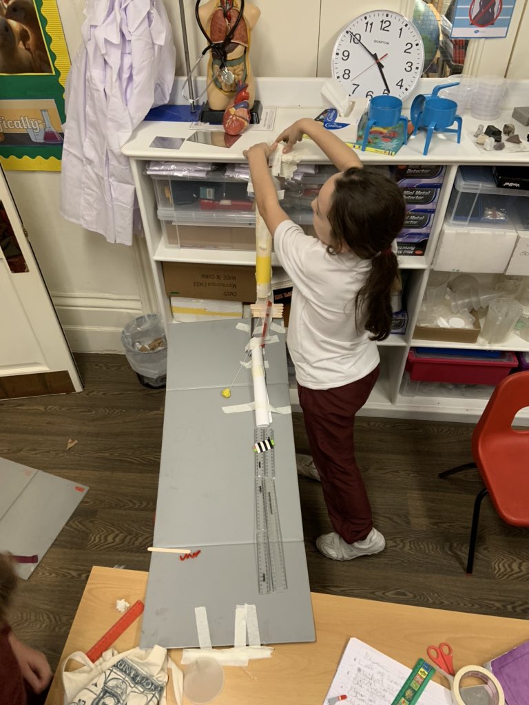 RedPartnerships's tweet image. Tonight as part of our STEM #RedcliffeEnrichment club, pupils @RedcliffeSchool were focusing on Physics, constructing marble runs. @TeachingSTEM @sciencemuseum @Redcliffe_HM #RedcliffeYoungScientists #RedcliffeCurriculm