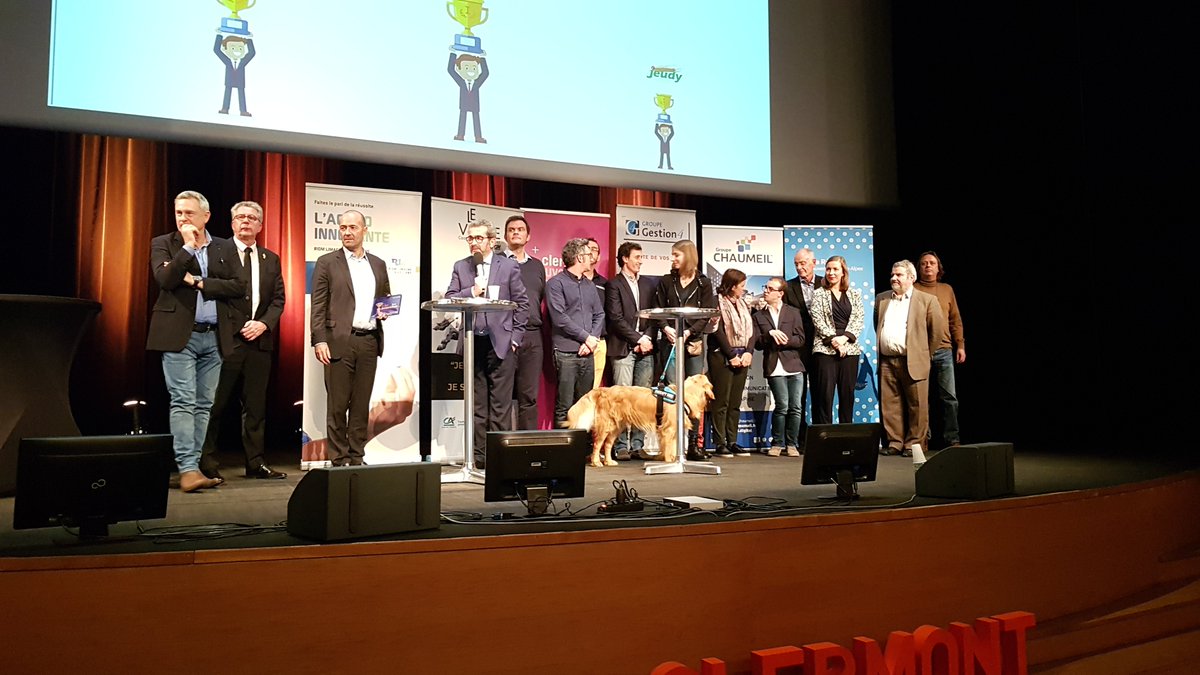 REOVIZ_FR's tweet photo. REOVIZ aux Trophées de l'Innovation du Journal de l'Eco ! https://t.co/jRwGpUBiiK