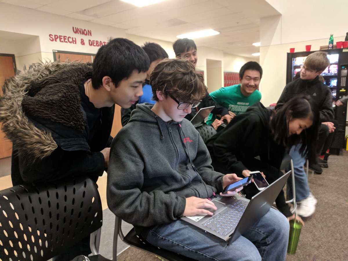gearedreaction's tweet photo. Our team hosted our first ever Robot Rumble last friday! It was an amazing event with three other teams joining with us.
#ftcrobotics #firstinsipres #omgrobots #stem #werunion #ftcskystone https://t.co/57M1ACJKRr