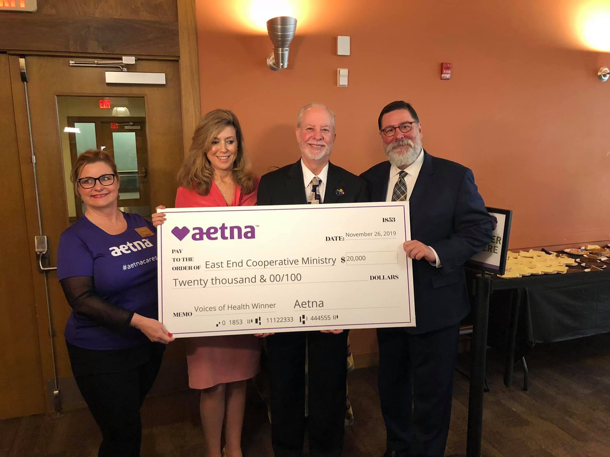 Today we had our Thanksgiving Community Meal where anyone can come in for a #Thanksgiving Thanksgiving feast of friendship and celebration. Thank you to @billpeduto, Rabbi Jeffrey Meyers of @treeoflifepgh, and Martha Carlson of @Aetna for joining in this special meal.