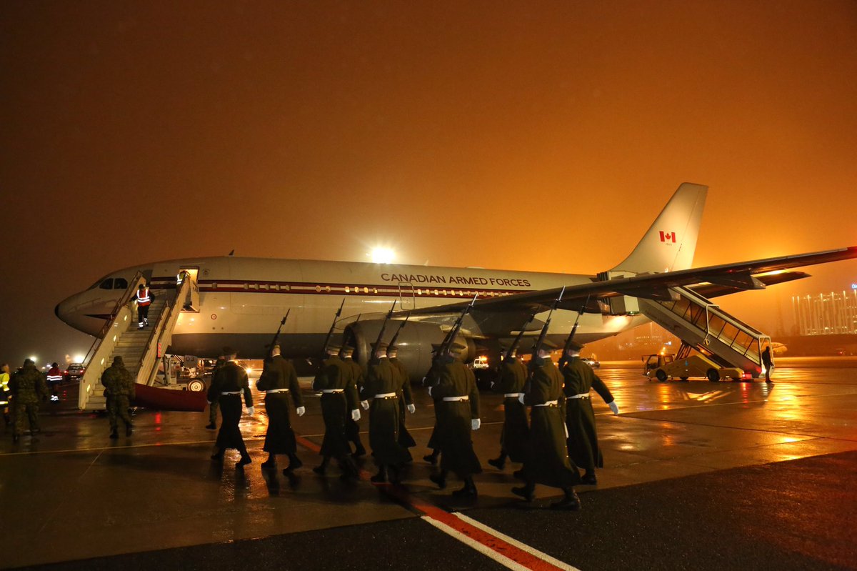 LauriBambus's tweet photo. Warm welcome to @GGJuliePayette, Governor General of #Canada to #Estonia. Wishing lots of success to the visit and further wide range of bilateral &amp; multilateral cooperation 🇪🇪🇨🇦
Bienvenue en #Estonie! Dans l’attente de nombreuses réunions fructueuses au cours des prochains jours https://t.co/Z1TuvSrhAL