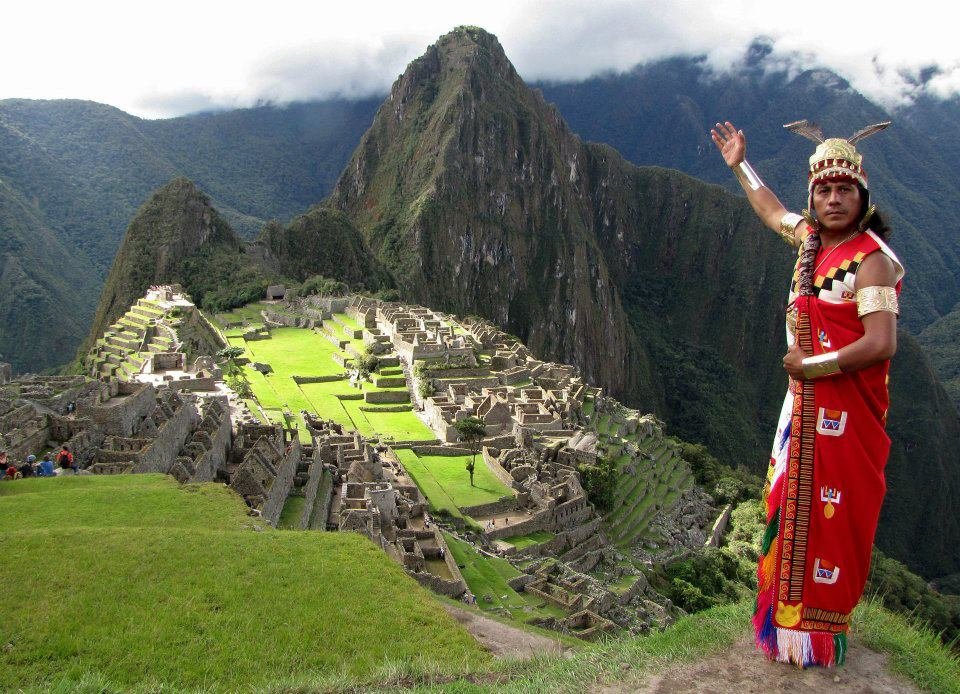 topperutrips's tweet photo. You are still on #time to #organize your #Christmas #trip to #Machupicchu. We have a #great #package #tours for #couples and #families. Do not miss this #opportunity to travel to #Cusco and #celebrate your ##holidays in the #sacredvalley #peru. #TravelTuesday https://t.co/C5Ra3zjnhe
