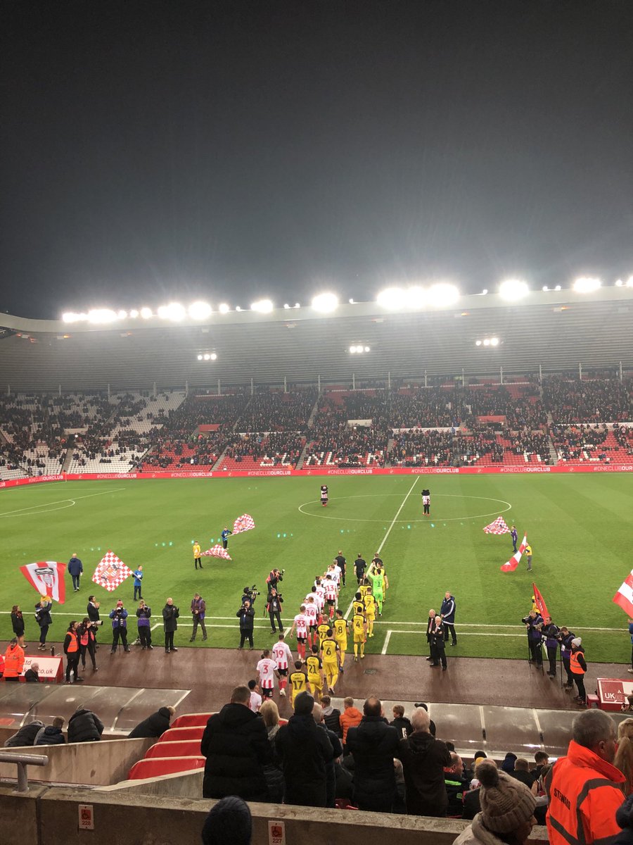 BPWIM's tweet image. Up the road in the north east watching ⁦@WorldinMotion_⁩ client ⁦@LeeBurge01⁩ ⁦@SunderlandAFC⁩ v ⁦@burtonalbionfc⁩ #nottoocold