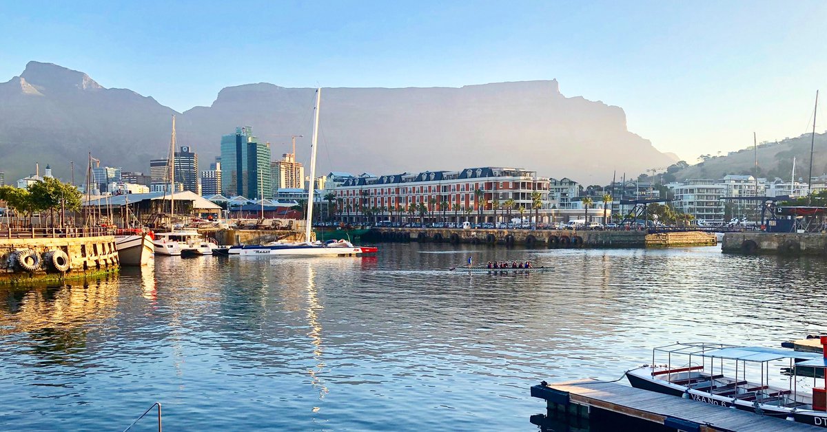dringpaul's tweet photo. Cape Town you beauty πΏπ¦... #capetown #southafrica #tablemountain #stunning #capetownharbour https://t.co/iLM9d9ZzL9