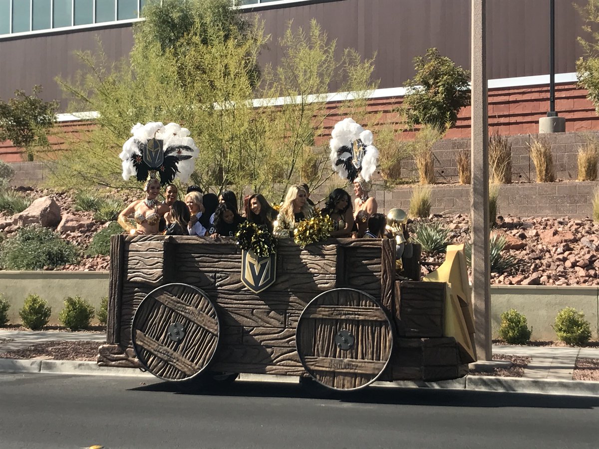 #GoKnightsGo! ⚔️ We've got two tickets to the 12/10 @goldenknights game! All you have to do is RT this tweet in the next 24-hours to be entered for a chance to win! Be sure you're following us for a valid entry. rtcsnv.com/social-media
