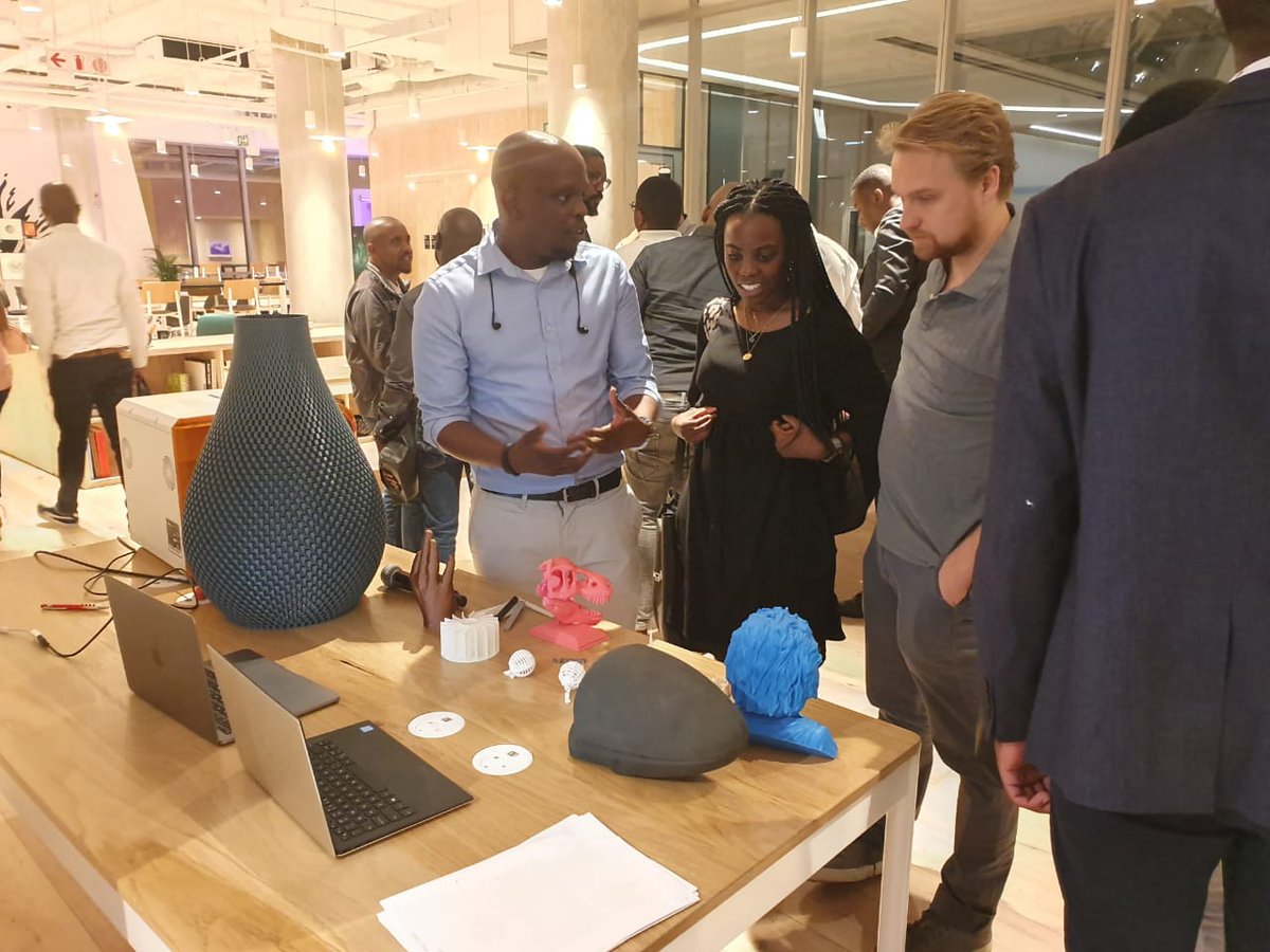 Lfa3D's tweet photo. @Lfa3D we seek to be part of the Africa's new chapter through technology, innovation and 3D Printing! Fantastic shaping tech event tonight by @GShapers_JHB #experiencetechyourway #lfa3d #3Dprinting #Africa https://t.co/OunsEXBYob