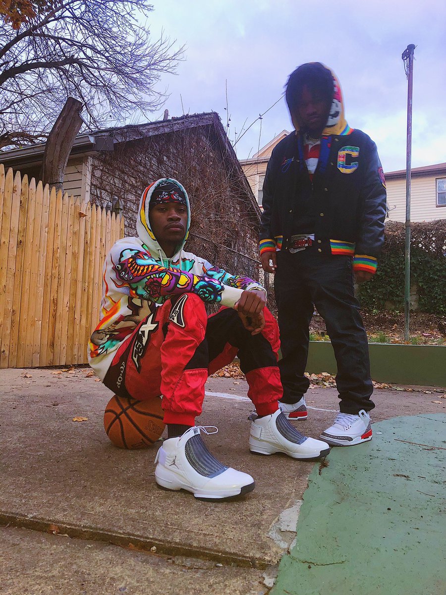UsVersusWorld's tweet photo. The duo of @BabyFantasy3 is new to the whole UVW team, but they immediately caught our attention with their latest single, “Fashion Show”

https://t.co/75GBGJNzhX https://t.co/jTBZf307XH