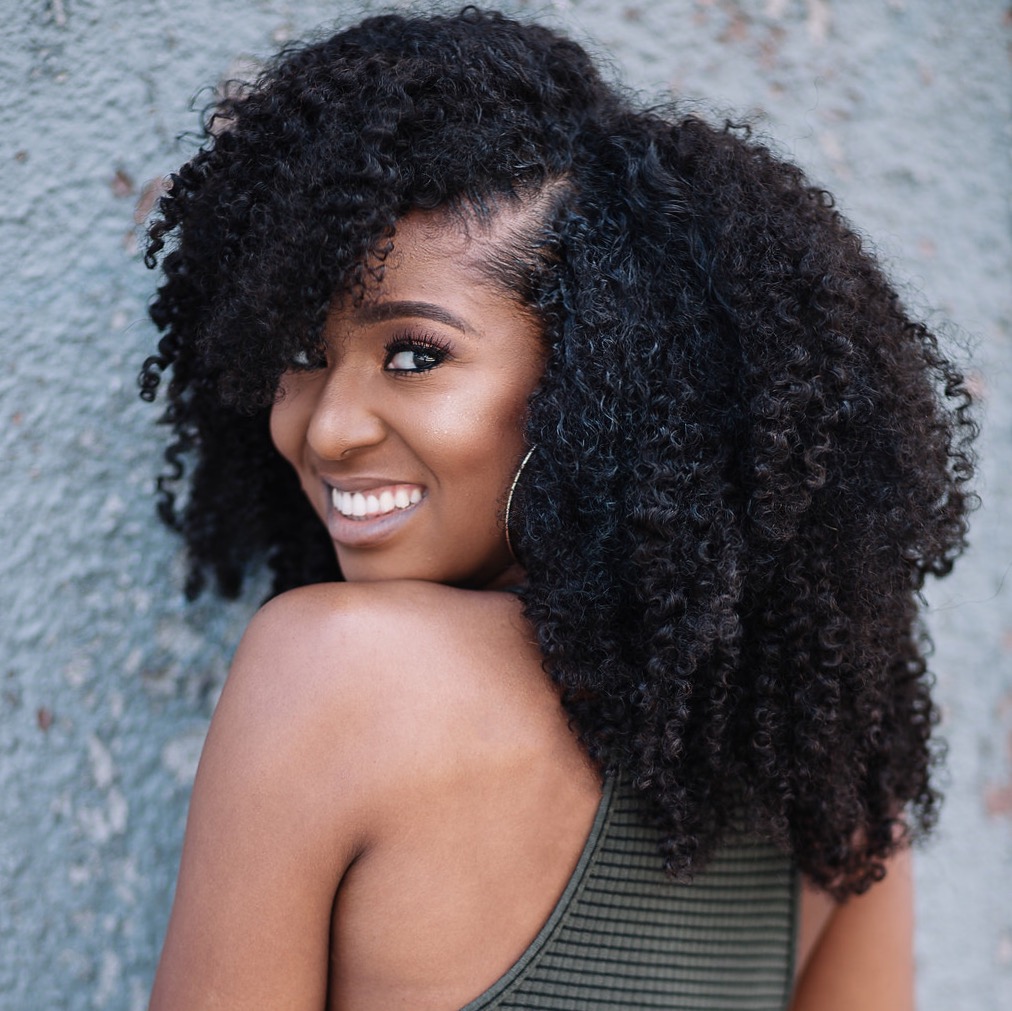 heatfreehair's tweet photo. Finding the perfect texture match should come naturally! As we're gearing up for our Black Friday Sale, it's time to discover a look that says YOU! Sign up on our site to get exclusive access to upcoming deals! Stay tuned✨  // Feat: For Kurls Empress Wig. #blackfriday #sale https://t.co/Aq5P2CkUNH